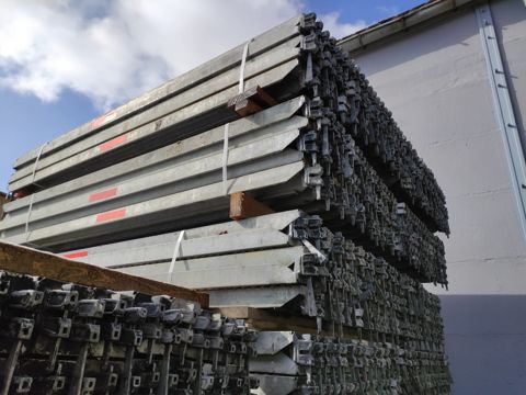 Layher Allround Gap Fill Deck 0,11m w. Wedge Head 2,57m