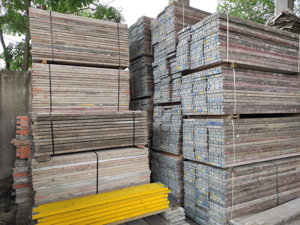 Clearance Sale for Various Plettac Scaffolding Materials