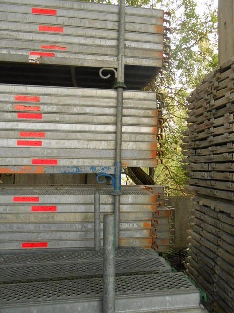 O-steel decks 1.57 / 2.07 m – bulk lot of 12,000 pieces, Layher